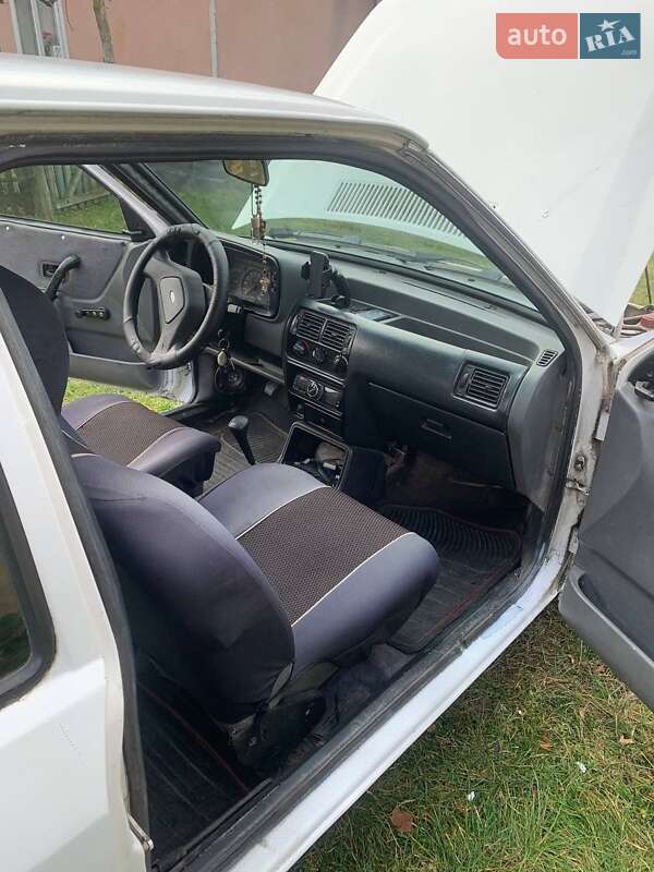 Хетчбек Ford Escort 1987 в Львові