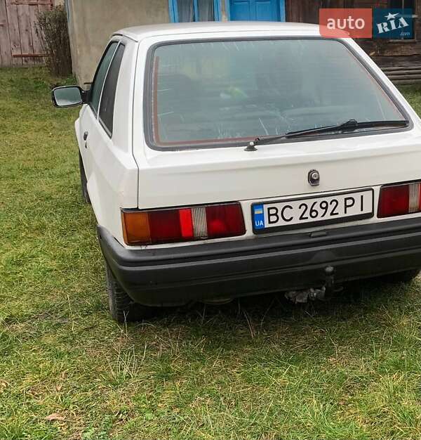 Хетчбек Ford Escort 1987 в Львові