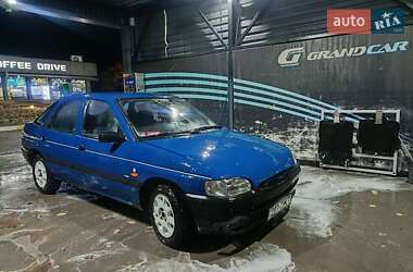 Хетчбек Ford Escort 1995 в Коростені