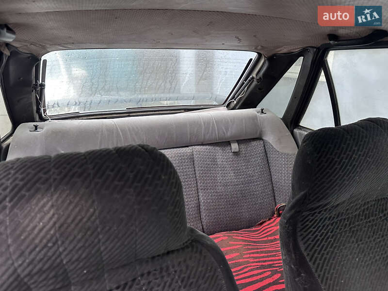 Хэтчбек Ford Escort 1989 в Киеве