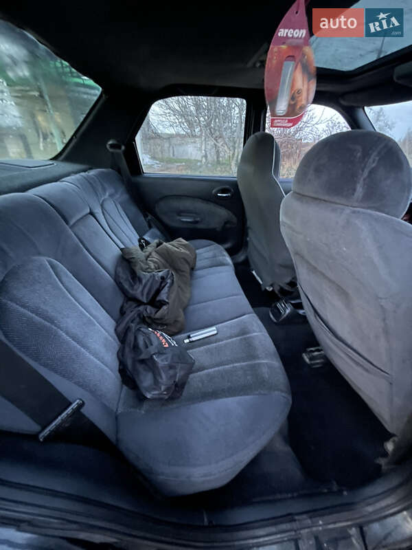 Седан Ford Escort 1996 в Николаеве