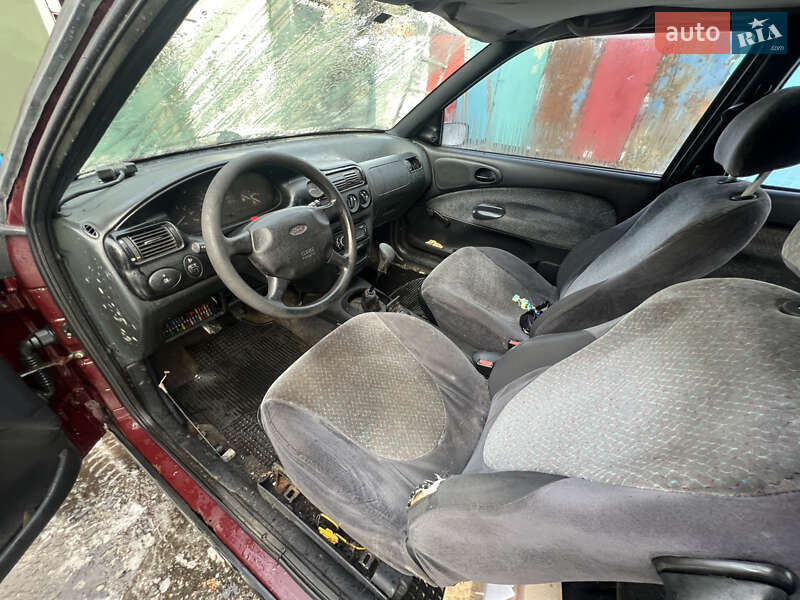 Ліфтбек Ford Escort 1995 в Білій Церкві
