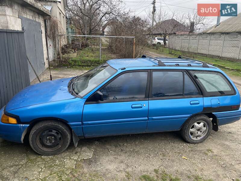 Універсал Ford Escort 1994 в Дніпрі