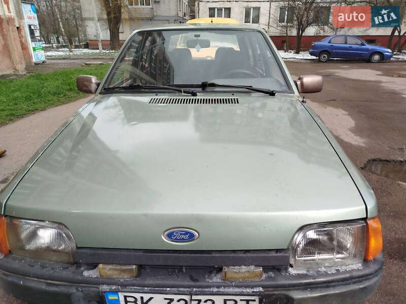Універсал Ford Escort 1987 в Житомирі