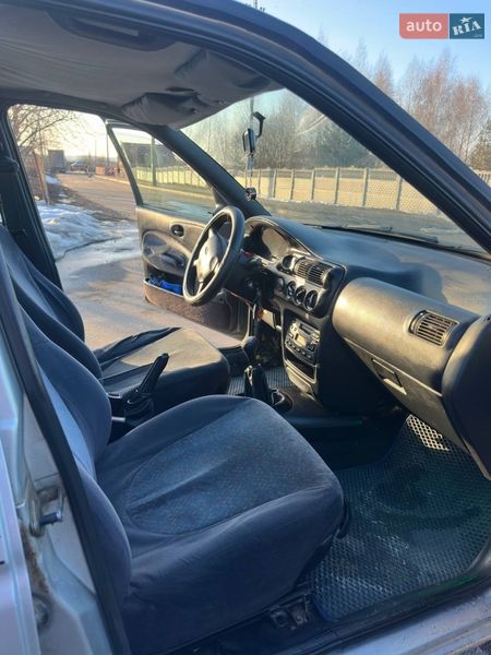 Хэтчбек Ford Escort 1996 в Хмельницком