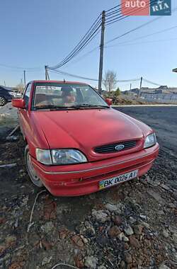 Хэтчбек Ford Escort 1993 в Ровно
