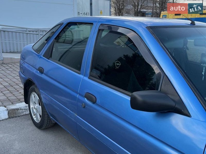 Хэтчбек Ford Escort 1997 в Белой Церкви фото 6 Хэтчбек Ford Escort 1997 в Белой Церкви