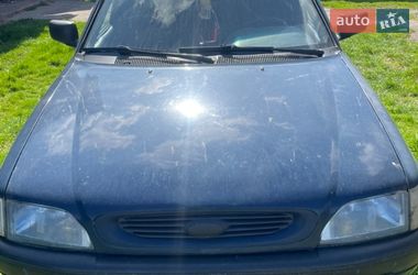 Седан Ford Escort 1994 в Львове