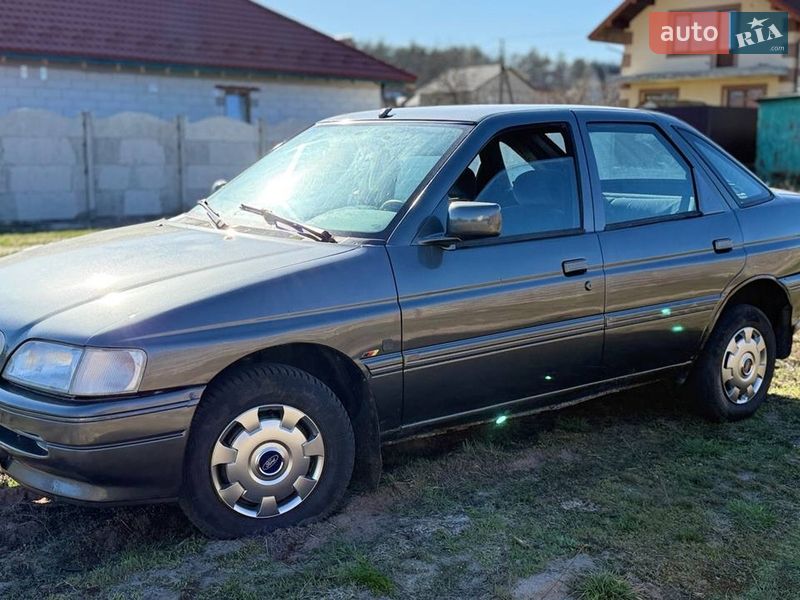 Хэтчбек Ford Escort 1992 в Буче фото 2 Хэтчбек Ford Escort 1992 в Буче