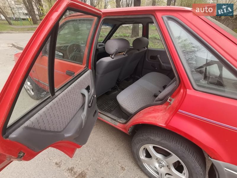 Лифтбек Ford Escort 1989 в Харькове