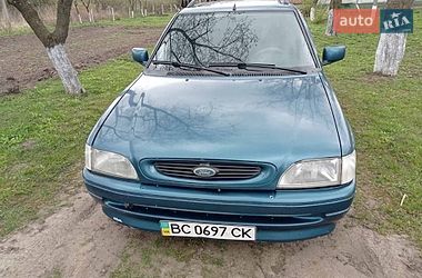 Універсал Ford Escort 1993 в Млиніві