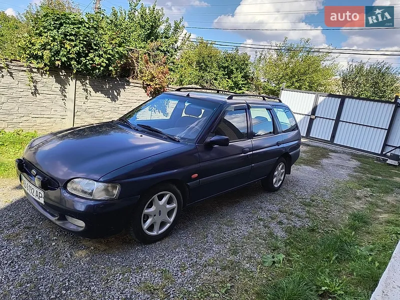 Ford Escort 1998