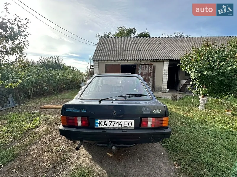 Ford Escort 1985