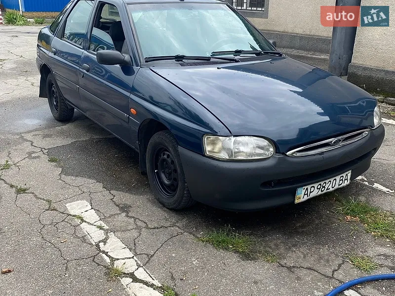 Ford Escort