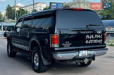 Позашляховик / Кросовер Ford Excursion 2005 в 