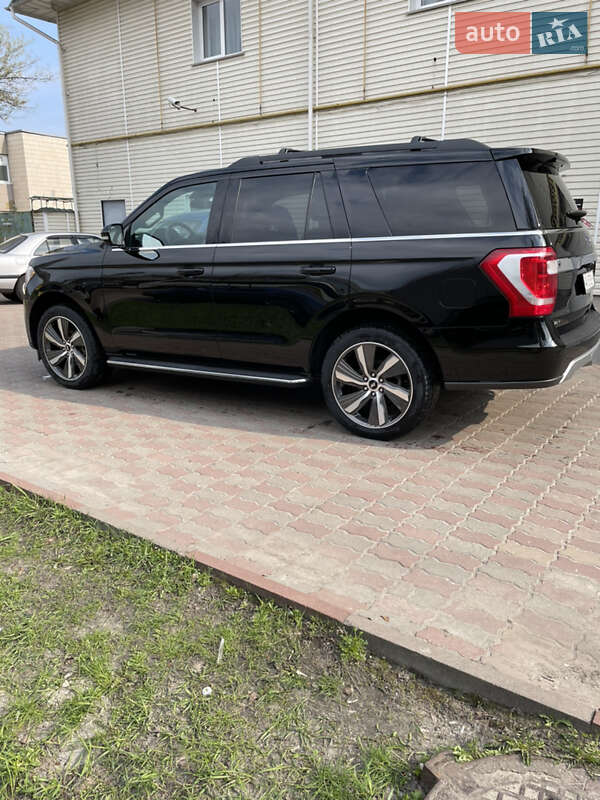 Внедорожник / Кроссовер Ford Expedition 2018 в Киеве