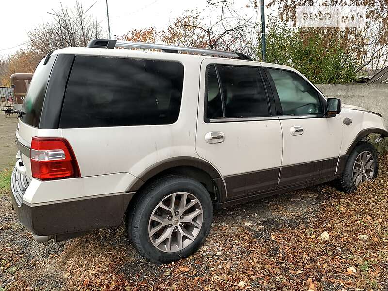 Внедорожник / Кроссовер Ford Expedition 2015 в Киеве