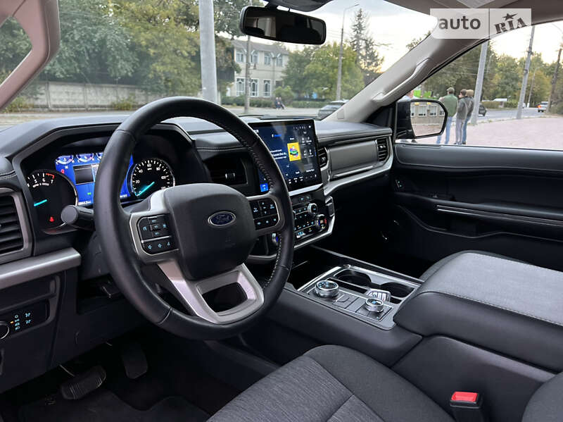 Позашляховик / Кросовер Ford Expedition 2022 в Тернополі