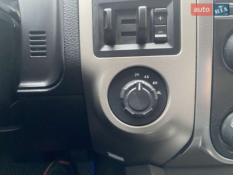 Внедорожник / Кроссовер Ford Expedition 2014 в Черкассах