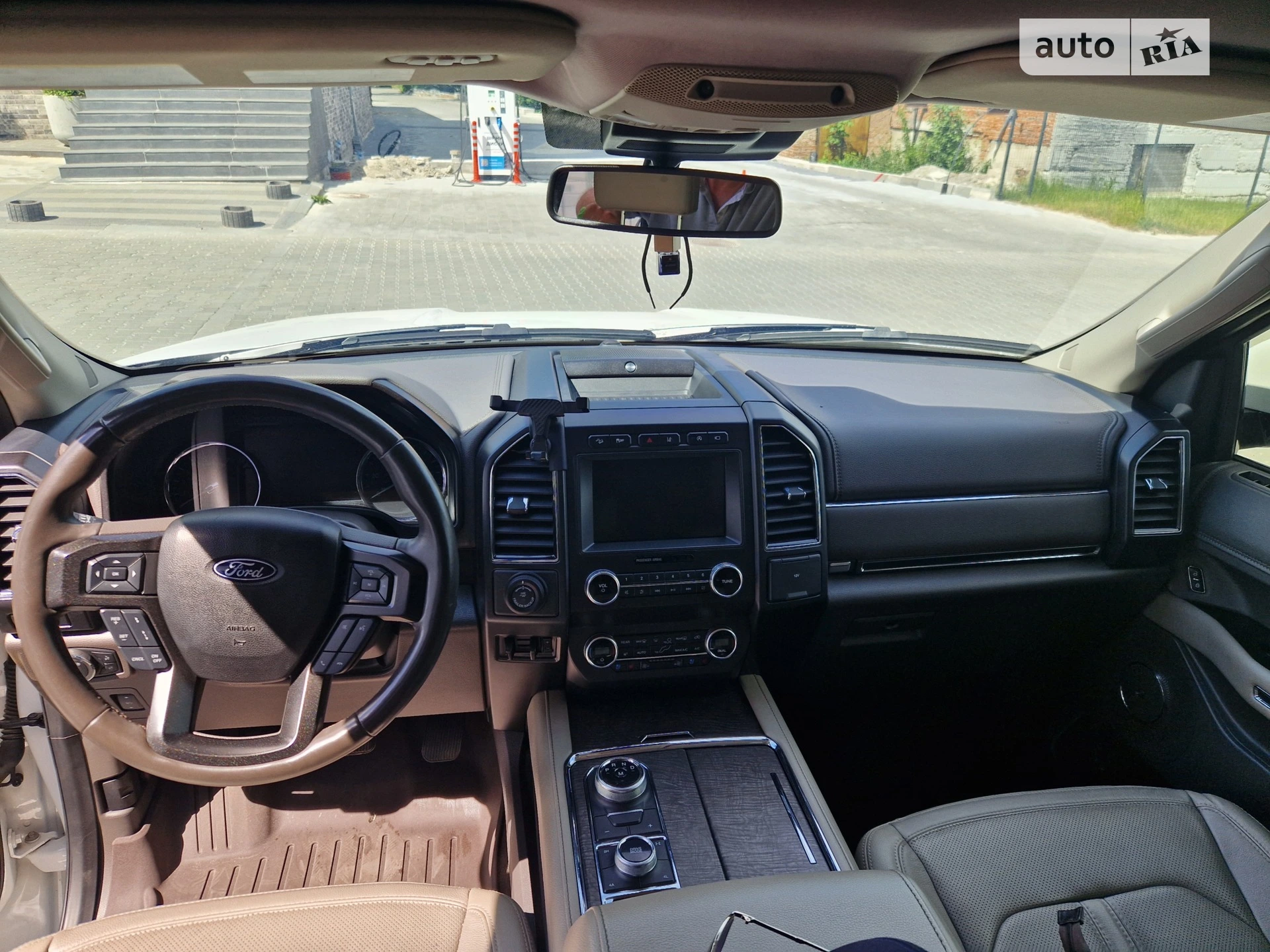2020 Ford Expedition - мініатюра 12
