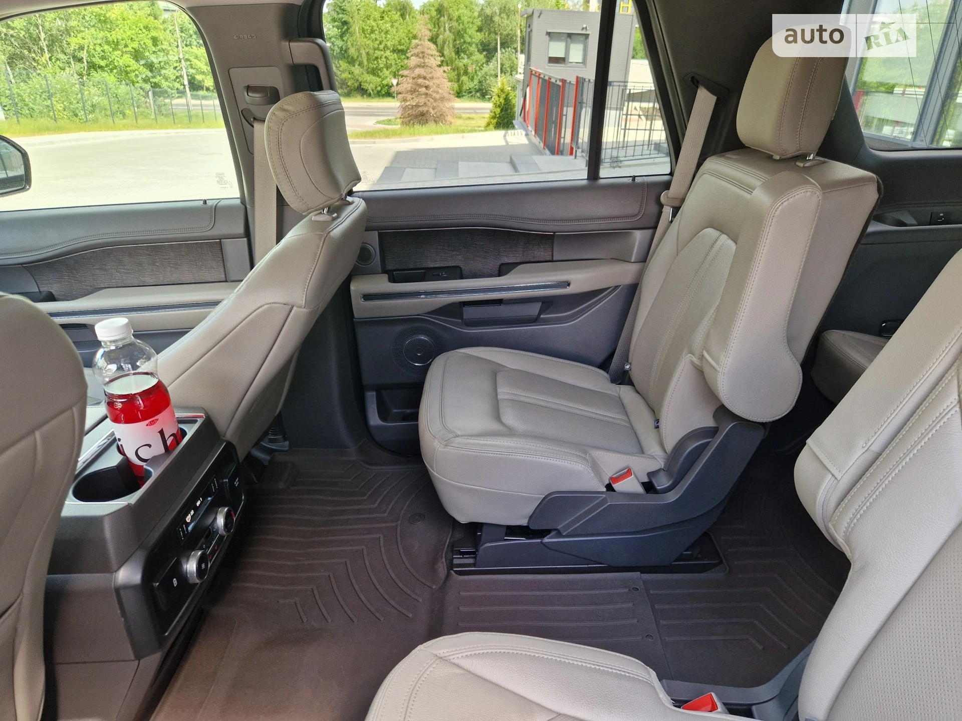 2020 Ford Expedition - мініатюра 25