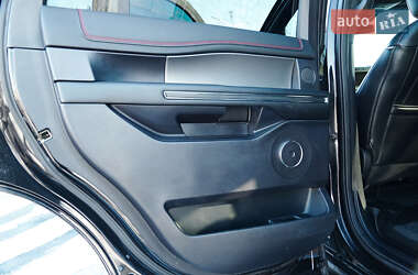 Внедорожник / Кроссовер Ford Expedition 2019 в 