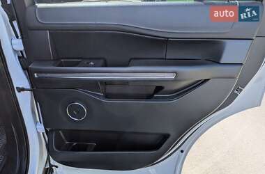 Позашляховик / Кросовер Ford Expedition 2019 в 