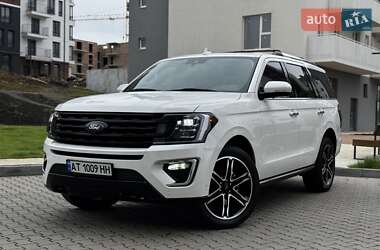 Внедорожник / Кроссовер Ford Expedition 2021 в 