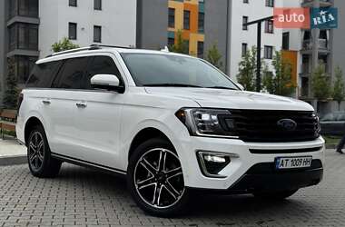 Внедорожник / Кроссовер Ford Expedition 2021 в 