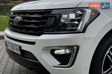 Внедорожник / Кроссовер Ford Expedition 2021 в 