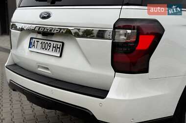Внедорожник / Кроссовер Ford Expedition 2021 в 