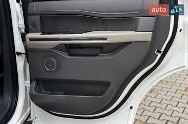 Внедорожник / Кроссовер Ford Expedition 2021 в 