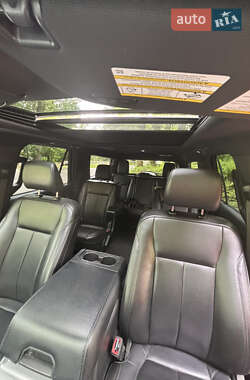 Внедорожник / Кроссовер Ford Expedition 2021 в 