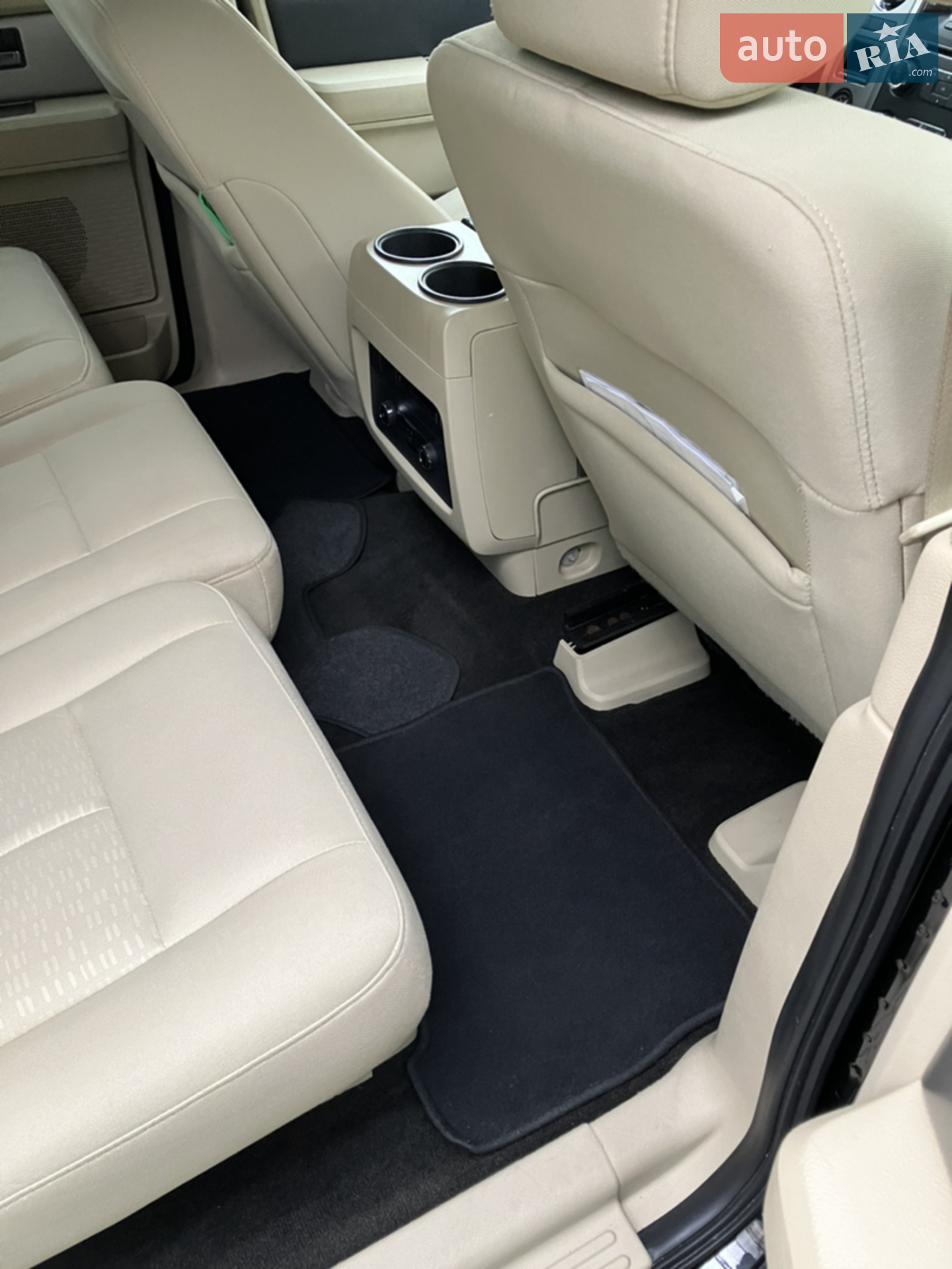 2015 Ford Expedition - мініатюра 24