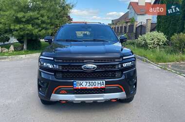 Внедорожник / Кроссовер Ford Expedition 2022 в 