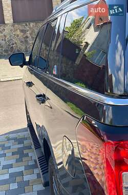 Внедорожник / Кроссовер Ford Expedition 2022 в 