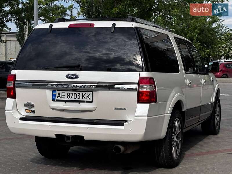 Позашляховик / Кросовер Ford Expedition 2016 в Дніпрі