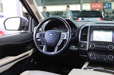 Внедорожник / Кроссовер Ford Expedition 2018 в 