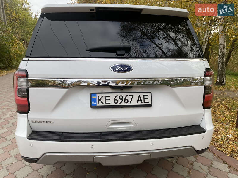 Позашляховик / Кросовер Ford Expedition 2019 в Дніпрі