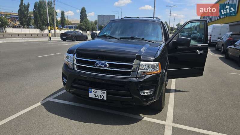 Позашляховик / Кросовер Ford Expedition 2016 в 