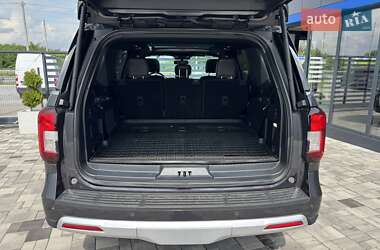 Позашляховик / Кросовер Ford Expedition 2022 в 