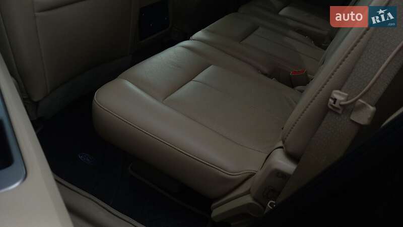 Внедорожник / Кроссовер Ford Expedition 2014 в Киеве