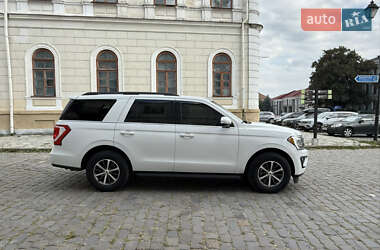Внедорожник / Кроссовер Ford Expedition 2019 в 