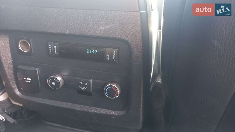 Позашляховик / Кросовер Ford Expedition 2016 в Києві фото 62 Позашляховик / Кросовер Ford Expedition 2016 в Києві