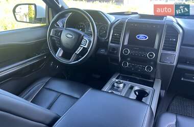 Позашляховик / Кросовер Ford Expedition 2019 в 