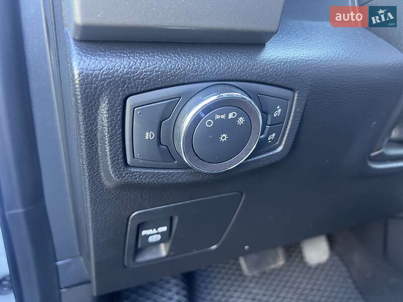 Внедорожник / Кроссовер Ford Expedition 2019 в Ровно