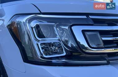 Позашляховик / Кросовер Ford Expedition 2019 в 