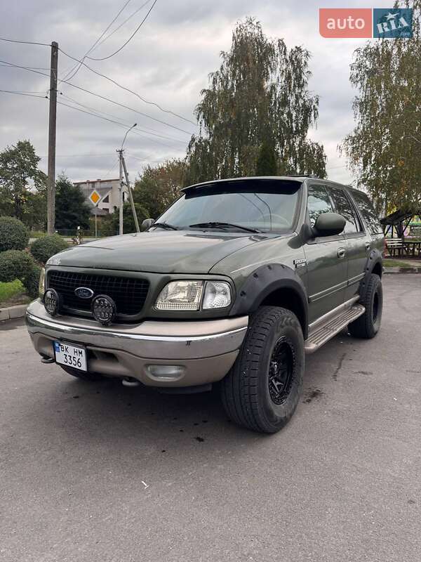 Внедорожник / Кроссовер Ford Expedition 2000 в Виноградове