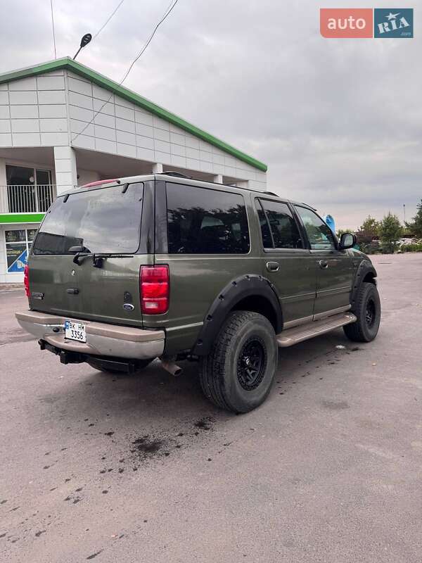 Внедорожник / Кроссовер Ford Expedition 2000 в Виноградове