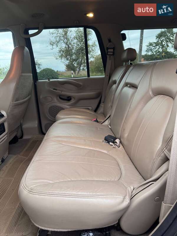 Внедорожник / Кроссовер Ford Expedition 2000 в Виноградове